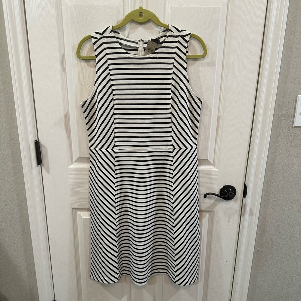 Ann Taylor NWT size 10 dress.  Black and white striped.  Sleeveless
